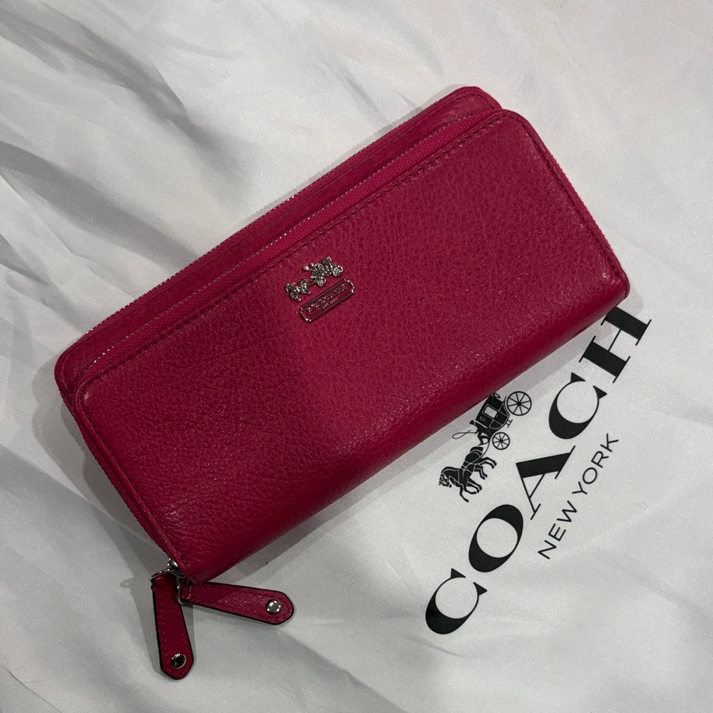 Coach Pebbled Leather Zip Wallet - Raspberry Pink